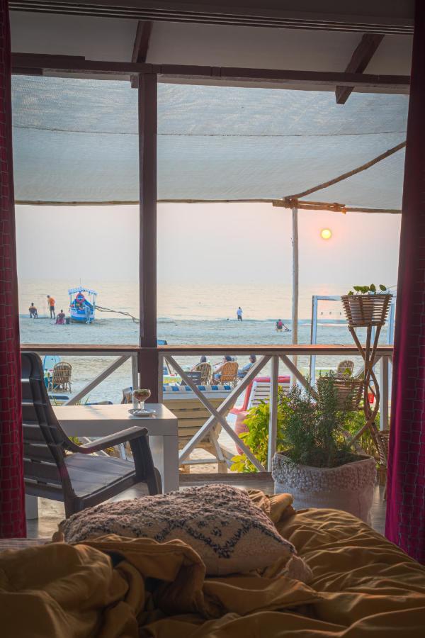Cuba Patnem Hotel Patnem Beach Exterior photo